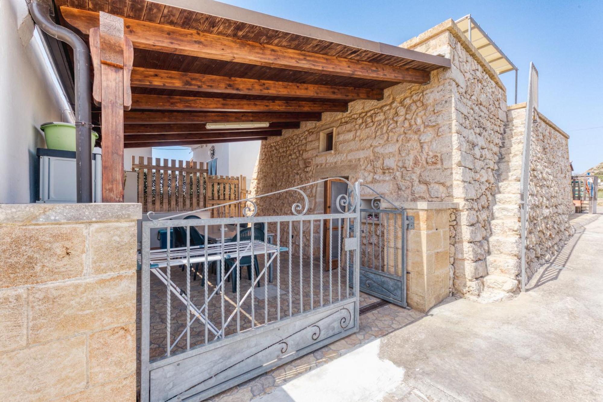 Le Case Di Sonia Santa Maria di Leuca Bagian luar foto